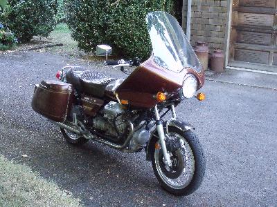 75 Moto Guzzi 850 T