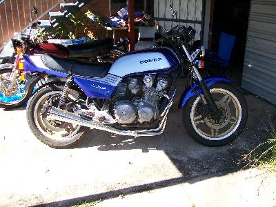 Photo of the actual 82 Honda CB 750 F 2 for sale. Image credit: .