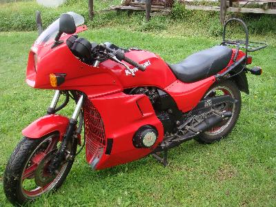 84 Kawasaki GPZ 1100