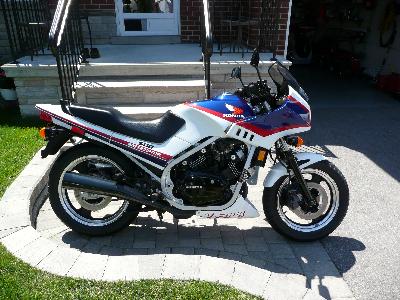 84 Honda VF 500 F