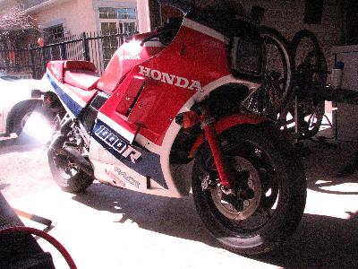 85 Honda VF 1000 R