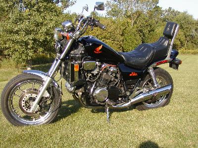 85 Honda VF 1100 C