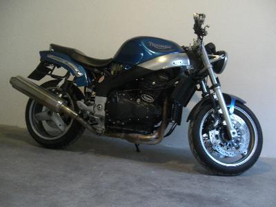 00 Triumph Sprint RS