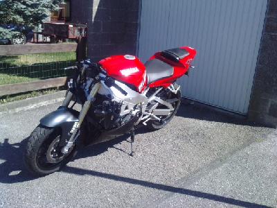 01 Yamaha YZF-R1