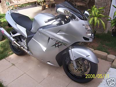 02 Honda CBR 1100 XX Super Blackbird