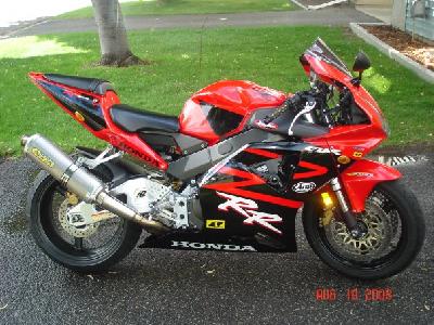 02 Honda CBR 954 RR