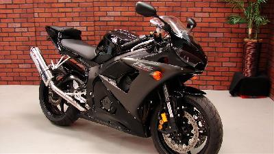 05 Yamaha YZF-R6