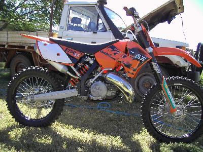 Photo of the actual 05 KTM 250 SX for sale. Image credit: .