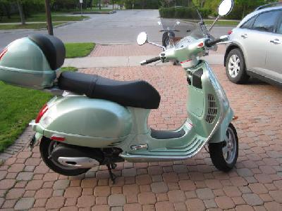 05 Vespa Granturismo 200 L