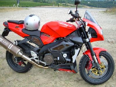 06 Aprilia Tuono 1000 R