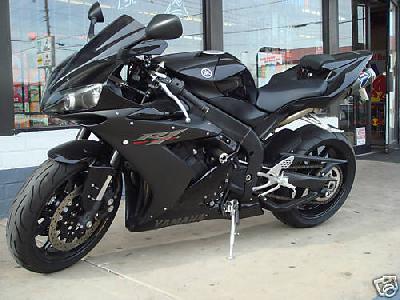 06 Yamaha YZF-R1