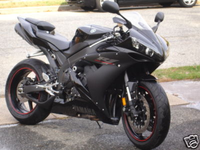 06 Yamaha YZF-R1