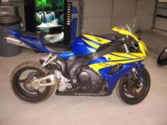 06 Honda CBR 600 RR