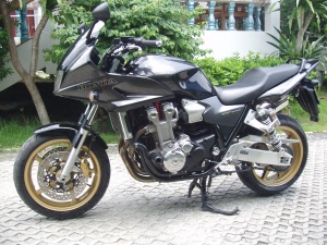 06 Honda CB 1300