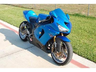 06 Kawasaki Ninja ZX-6 R