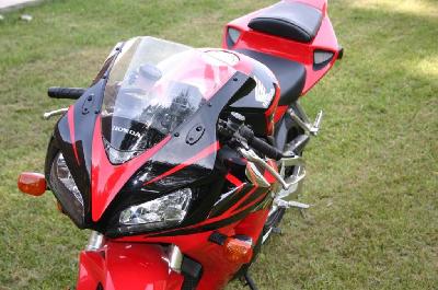 06 Honda CBR 1000 RR Fireblade