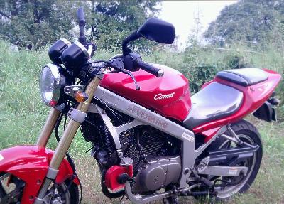06 Hyosung GT 250