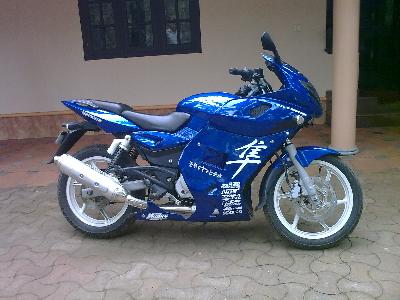 Bajaj+pulsar+220s+mileage