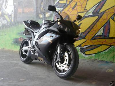 09 Yamaha YZF-R1