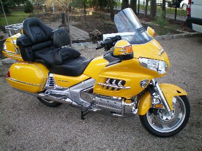 Photo of the actual 10 Honda GL1800 Gold Wing Deluxe for sale